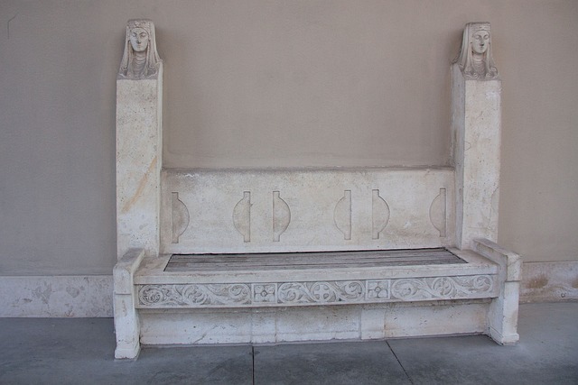 势的背后 势的背后