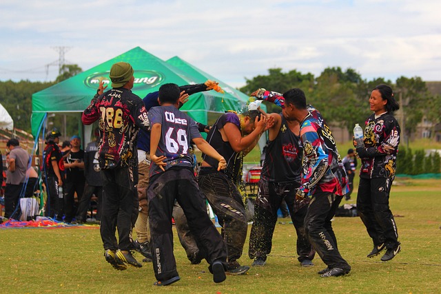 两人总是能 两人总是能